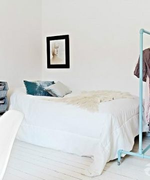 最新北欧风格6平米小卧室装修效果图欣赏