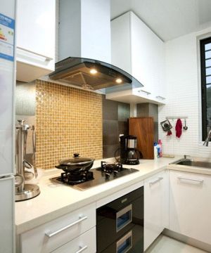 最新现代超小厨房装修样板房欣赏