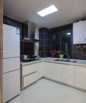 家装厨房橱柜颜色效果图片