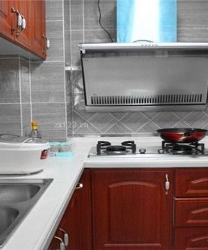 红色橱柜超小厨房装修图片大全