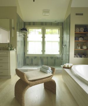 沉稳室内浴室钢化玻璃隔断设计实景图