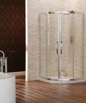 最新家庭浴室不锈钢玻璃隔断设计实景图欣赏