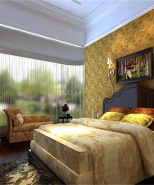 美式卧室双人床花纹壁纸图片欣赏