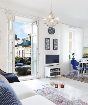 小户型欧式客厅沙发效果图片 
