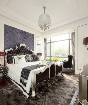 古典风格小户型卧室落地飘窗设计效果图片