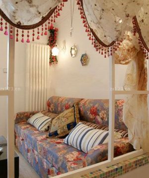2023一室一厅小户型沙发床设计图片