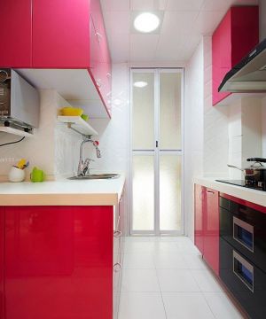 60平精装小户型厨房橱柜效果图欣赏