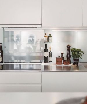 最新40平小户型厨房橱柜设计图片