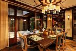 2023东南亚风格餐厅壁灯装修效果图