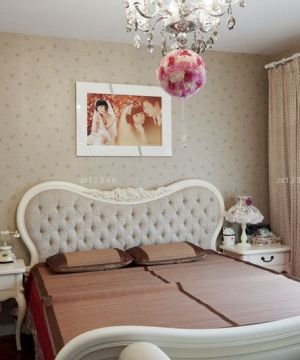 2023最新温馨家居卧室 简欧风格壁纸装修效果图欣赏
