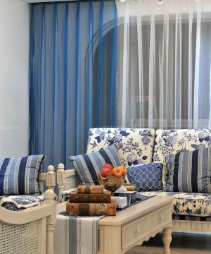 2023家庭客厅地中海风格窗帘设计效果图片