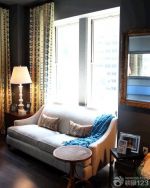 最新两室一厅小户型客厅几何图案窗帘装修图片 
