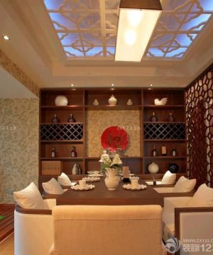 2023中式风格家庭餐厅红木博古架设计效果图