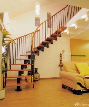 家装现代风格不锈钢楼梯立柱装修效果图欣赏