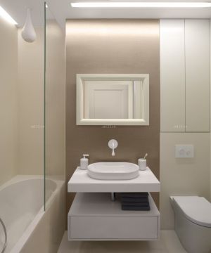 家装现代风格小户型卫生间装修实例图片