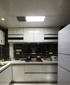 半敞开式厨房铝合金组合柜设计图片大全