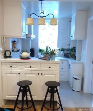 2023最新小户型厨房客厅隔断设计案例图片