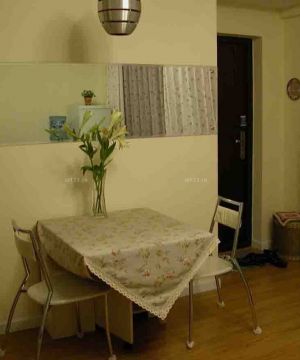二室两厅折叠式餐桌装修图片大全