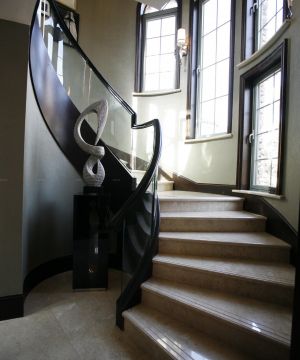 欧式阁楼室内楼梯设计效果图 