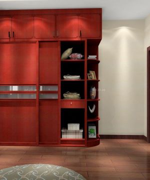 2023最新家庭室内卧室红木色门效果图片