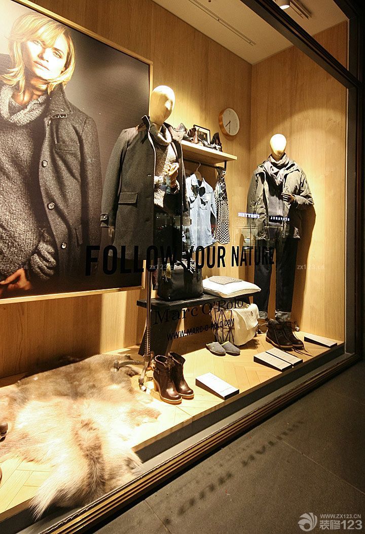 2020时尚男装店面服装店橱窗装修效果图