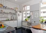 小户型住宅厨房卫生间瓷砖装修图片