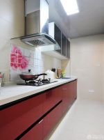 92平米房屋厨房卫生间瓷砖装修实景图片