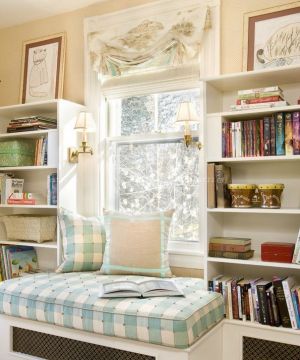 书房飘窗垫设计效果图欣赏