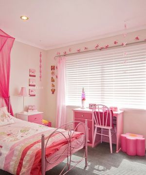 粉色浪漫儿童房间布置窗帘搭配效果图片大全