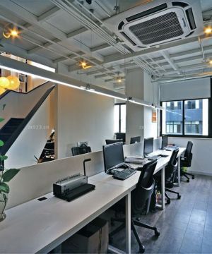 办公室办公桌植物装修设计图片