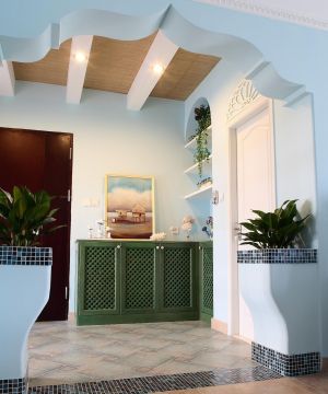 最新地中海风格别墅玄关柜子设计图片