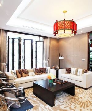 最新中式家装客厅窗帘装饰图片欣赏
