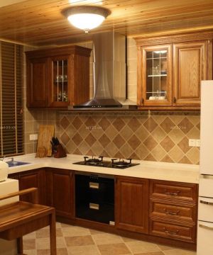 90平米小三房厨房橱柜装修效果图片大全