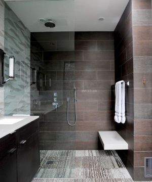 3万元80平米两房卫生间浴室玻璃隔断装修效果图欣赏