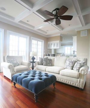 最新80平米两室一厅小户型白色美式沙发装修效果图欣赏