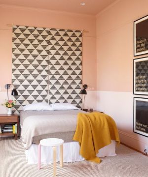 小美式风格卧室挂毯装饰效果图