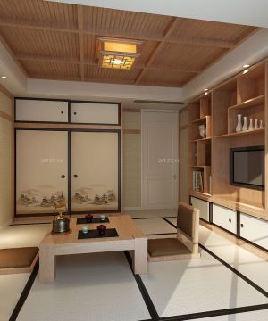 日式家居客厅格栅吊顶装修效果图