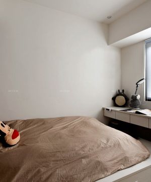 最新90平米二室二厅卧室榻榻米床装修效果图欣赏