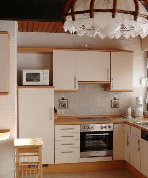 小房子小厨房装修设计效果图片大全