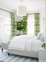 清新两居室绿色窗帘装修效果图片2023