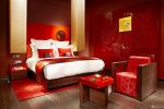 2023小宾馆精致红色墙面装修效果图欣赏