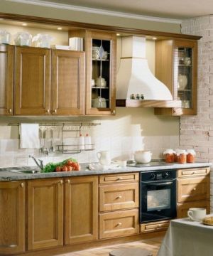 开放式厨房橱柜颜色装修设计效果