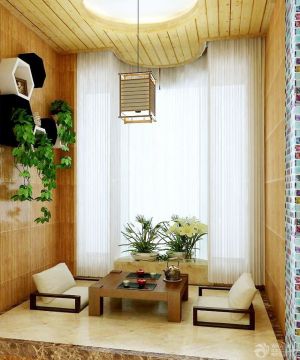 简约中式客厅阳台榻榻米装修效果图