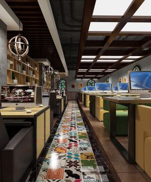 2023世界上最豪华的网吧室内拼花地砖装修效果图片