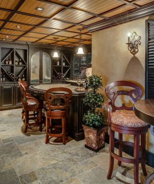 复古欧式风格家庭酒吧椅图片