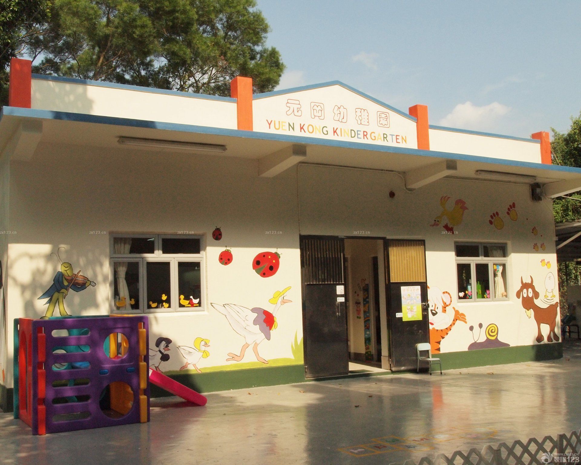 日韩幼儿园大门装修效果图片