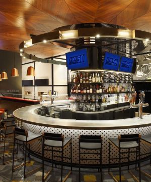 现代酒吧吧台设计酒架装修效果图片