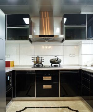 小面积厨房黑色橱柜装修效果图片