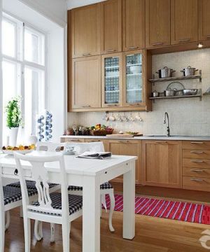 北欧风格开放式厨房实木橱柜装修设计图片