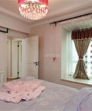美式古典风格卧室装饰效果图